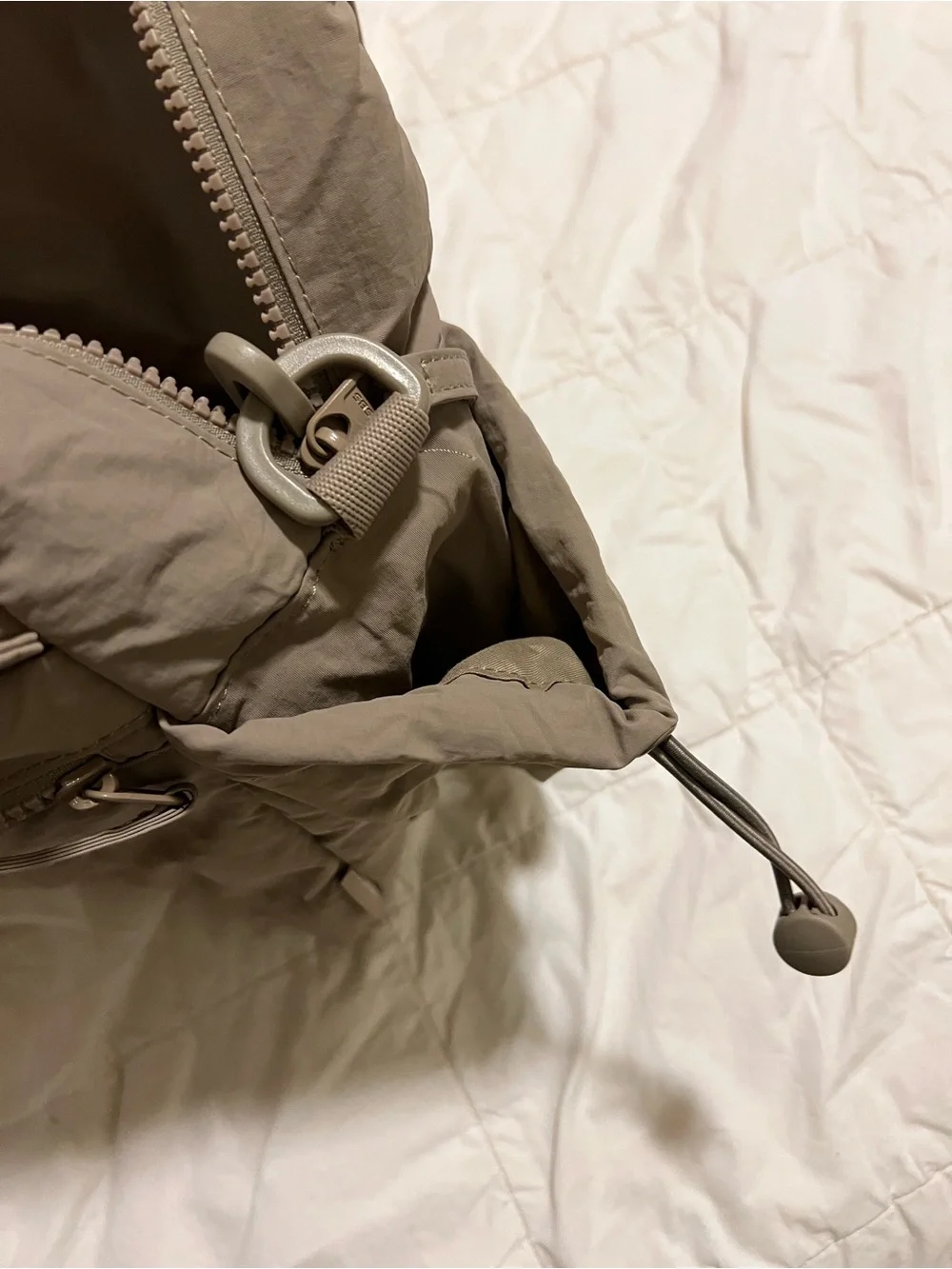 Everyday Quilted Hobo Bag in Taupe
